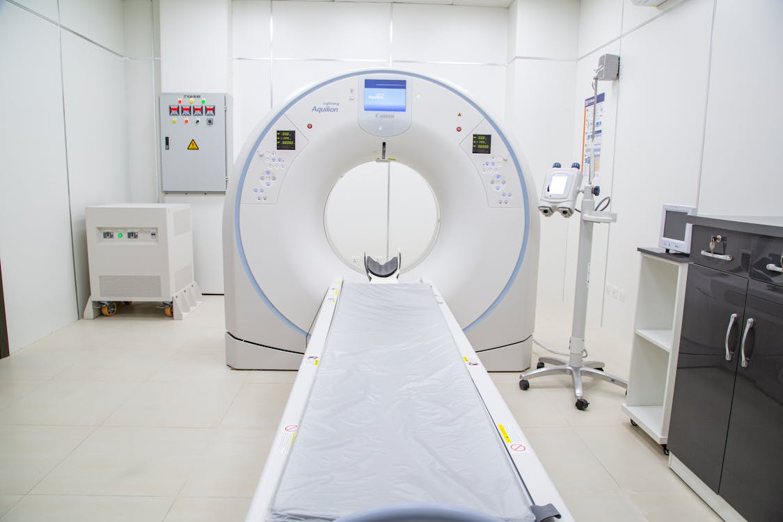 CT toracic pentru evaluarea plămânilor și afecțiunilor respiratorii